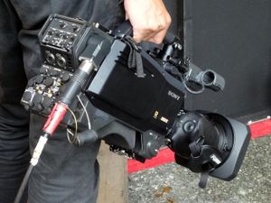 야외 방송에 사용되는 소니 HDC 시리즈 카메라