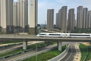 베이징-광저우 고속철도 열차