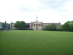 헤멜헴프스테드 학교