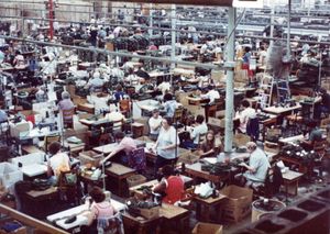 1980년대 테네시주 녹스빌 공장 내부