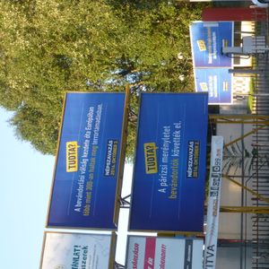 세게드의 정부 광고판