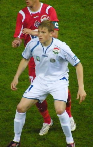 잘러에게르세그에서 니러게하저를 상대로 뛰는 루드네우스