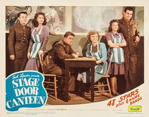 론 매캘리스터, 마조리 리오던, 윌리엄 테리, 셰릴 워커, 마가렛 얼리, 그리고 마이클 해리슨이 출연한 영화 스테이지 도어 캔틴(1943)
