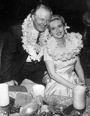 Follow the Sun(1961)에서 셀레스트 홈과 함께