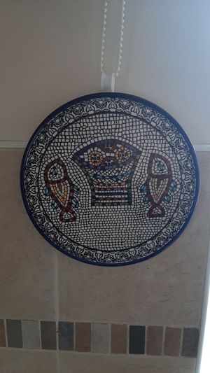 장식 접시 "빵과 물고기의 증가"