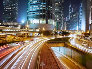 콩노트 로드 센트럴 야경