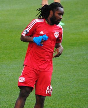 2013년 뉴욕 레드불스에서 훈련 중인 루인둘라