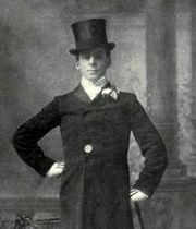 아서 로버츠, 1890년 패러디 "Tra-La-La Tosca"에서 스카르피아 남작 역