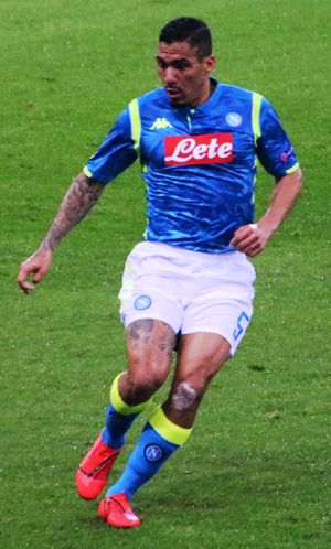 2019년 나폴리에서 뛰는 알랑