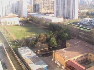 라멘키 지하철역 근처의 매우 안전한 건물 단지 (54번 부지와 DV-1 공기 흡입구 사이)로 라멘키의 지하 도시와 "지선"의 역으로 들어가는 입구로 보인다.