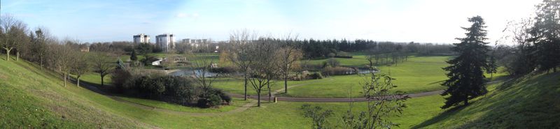 로베르 발랑제 공원과 배경의 "3000 도시" (Rose des Vents)