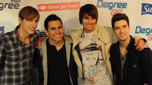 2010년 빅 타임 러쉬와 함께 있는 헨더슨