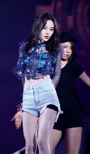 2017년 미구 뮤직 페스티벌의 쥐징이