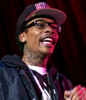 위즈 칼리파(사진)는 2005년에 앨범 Show and Prove를 녹음한 지 1년 만인 2006년에 앨범 제목을 발표했다.