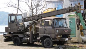 2세대 트럭 크레인 모델