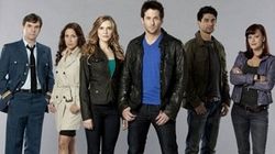 출연진 (왼쪽부터): 제프 구스타프슨, 미란다 프리곤, 사라 캐닝, 나일 매터, 대니 라힘, 크리스탈 로우