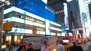 밤의 뉴욕 건물