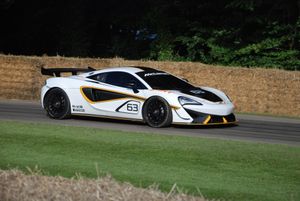 맥라렌 570S 스프린트