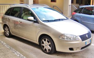 2006년식 FIAT Croma 2세대 초기형
