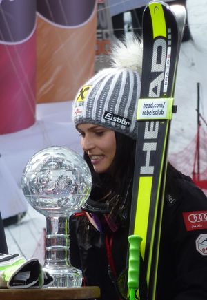 베이트가 2015년 두 번째 월드컵 종합 크리스탈 글로브를 획득