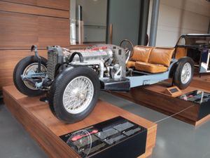 부가티 타입 57 로링 섀시