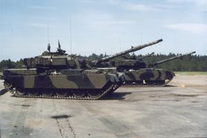 1979년 캐나다 육군 트로피에서 치프틴 전차.