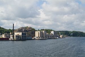 요툰(Jotun)은 세계 최대의 페인트 및 코팅 제품 제조업체 중 하나이다.