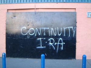 연속 IRA(2004)를 지지하는 더블린의 낙서