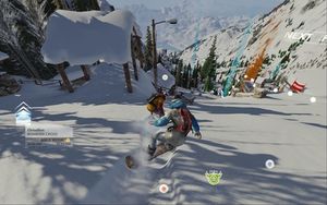 플레이어가 산에서 스노보드를 타는 게임 플레이 스크린샷.