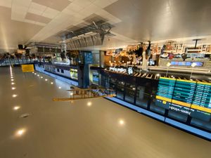 주 터미널 내부