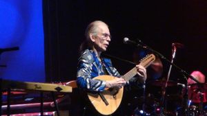 스티브 하우가 "Your Move"에서 라우드를 연주하고 있다