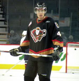 2008년 캘거리 히트멘 유니폼을 입은 플랜트