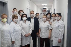 벤코 필립체 보건부 장관이 스코페 국립 공중 보건 연구소를 방문했다.