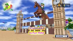 루이지가 2012년 하계 올림픽 승마 - 개인 장애물 경기를 하고 있다. 왼쪽부터 시계 방향으로 게임 인터페이스는 현재 플레이어 캐릭터, 장애물 수, 스톱워치를 표시한다.