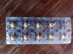 프놈펜에서 판매되는 알약