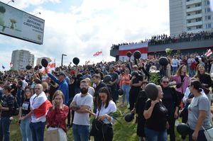 8월 15일, 알렉산드르 타라이코프스키 추모 집회