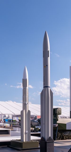 VL MICA NG (왼쪽), CAMM-ER (오른쪽) at the ILA 베를린 에어쇼 2024