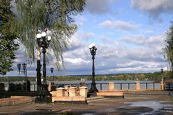 류디노보 강변 산책로