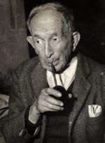 예르바 마테를 마시는 만년의 필리베르토.