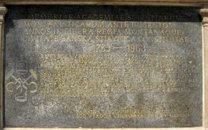 광업 및 임업 아카데미 기념 명판