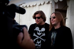 2013년 아르한겔스크 크라스노플로츠키 섬 록 페스티벌 "Ostrov"의 Bi-2