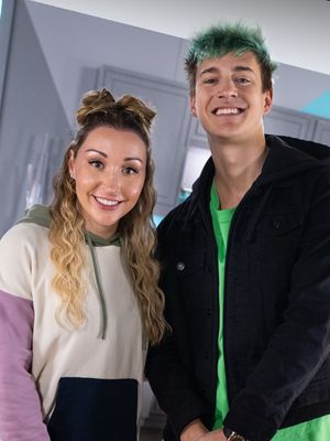 블레빈스와 그의 아내 제시카 (2023)