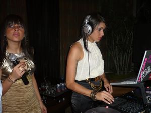 2007년 공연 중인 나탈리(왼쪽)와 니콜