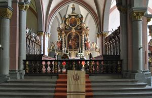 수도원 교회의 내진