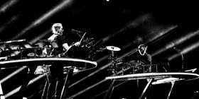 2016년 라이브 공연 중인 디스클로저