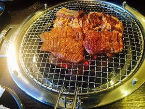 한국식 돼지갈비 구이