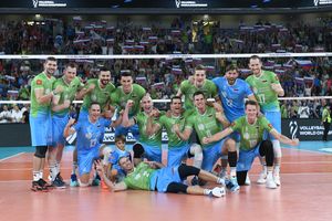 슬로베니아에서 개최된 2022년 세계 선수권 대회의 슬로베니아 팀.