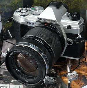 OM System OM-5 카메라
