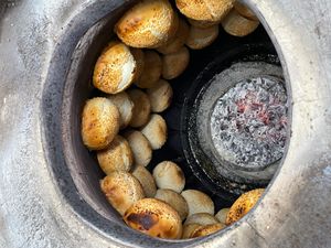 후자오빙(胡椒饼) 굽기