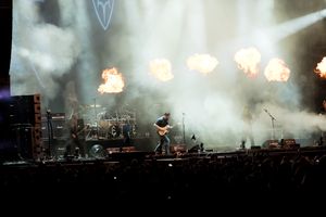 2017년 공연하는 엠페러